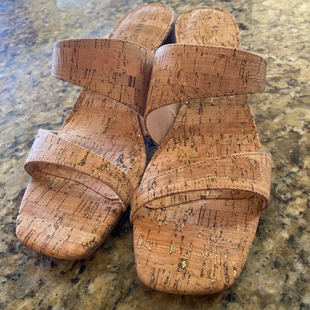 Anne Klein Tan Cork Sandals